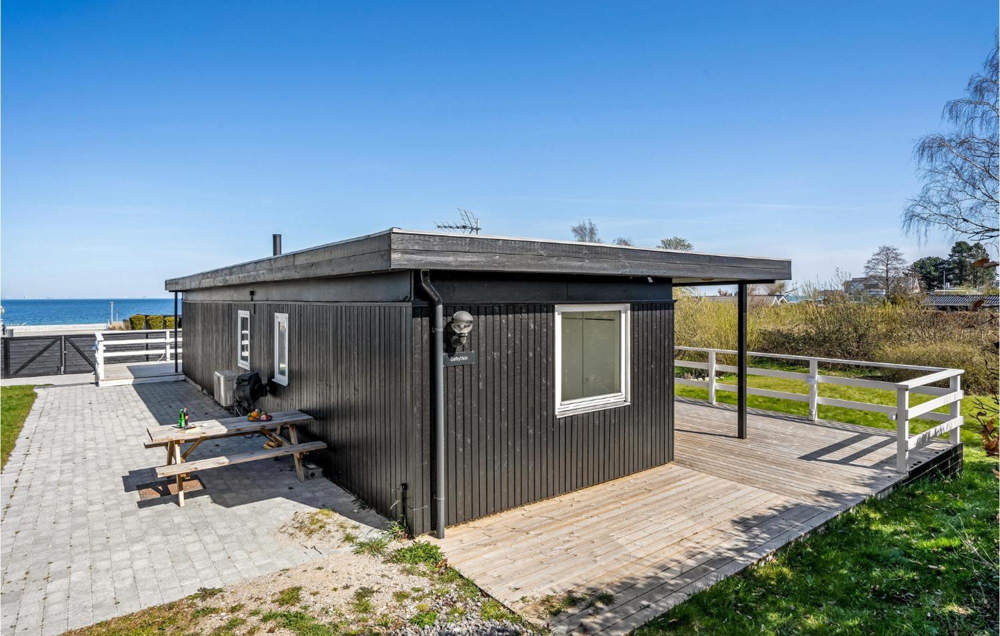 2 Bedroom Stunning Home In Stroby Exterior photo